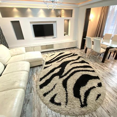 Bright Luxury Apartment Near Center Κισινάου Εξωτερικό φωτογραφία