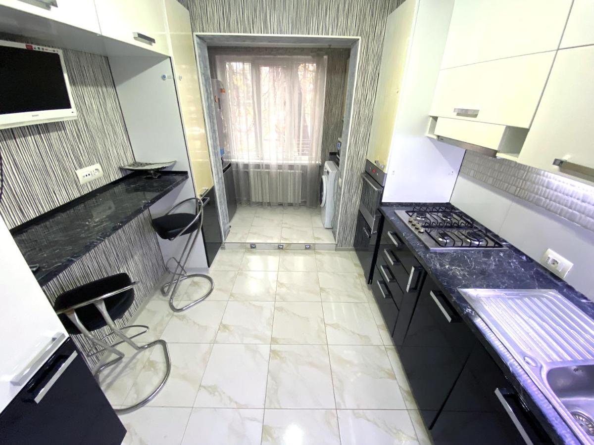 Bright Luxury Apartment Near Center Κισινάου Εξωτερικό φωτογραφία